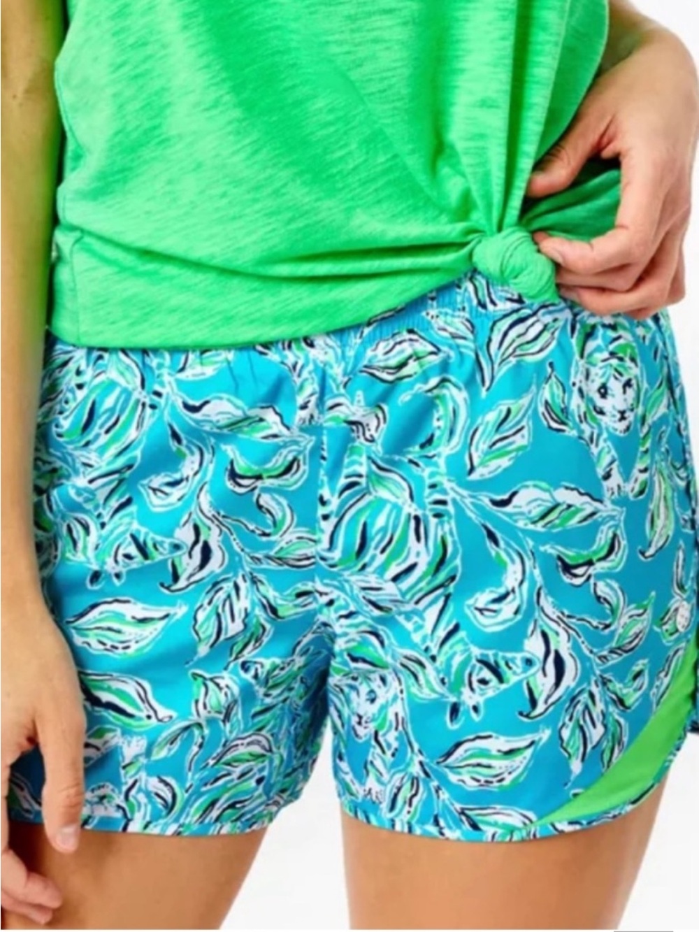 Lilly Luxletic ocean trail shorts